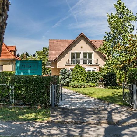 Villa 21 Boutique Rooms Balatonalmádi Екстериор снимка