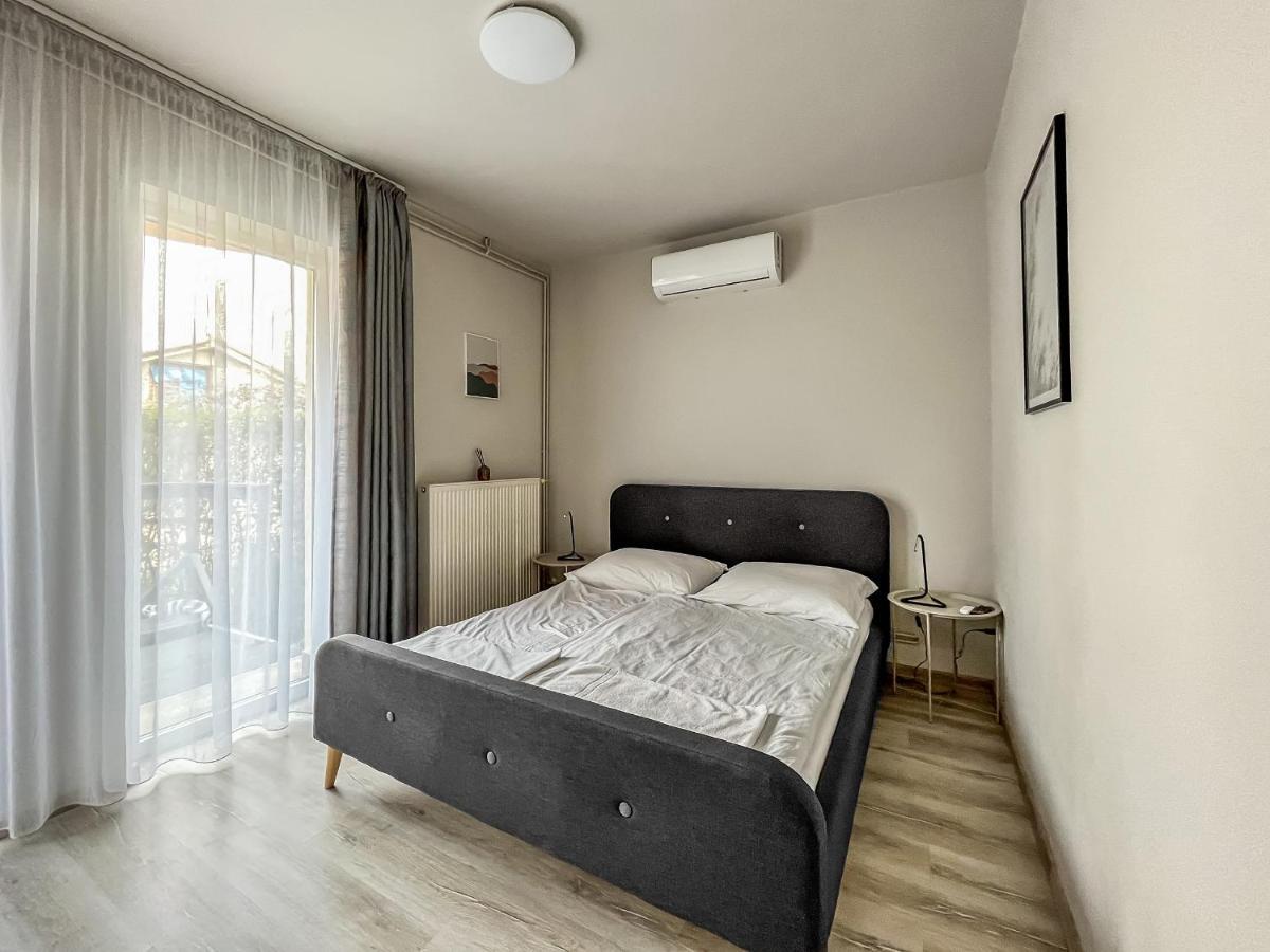 Villa 21 Boutique Rooms Balatonalmádi Екстериор снимка