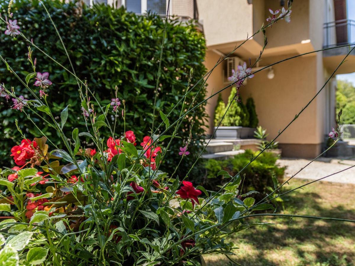 Villa 21 Boutique Rooms Balatonalmádi Екстериор снимка