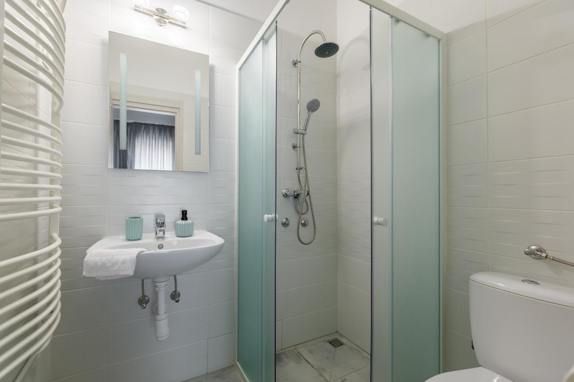 Villa 21 Boutique Rooms Balatonalmádi Екстериор снимка